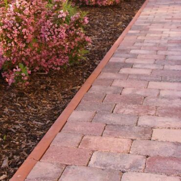 OBRUBNÍK ZÁHONOVÝ 50 / 5 / 20 PŮLKA