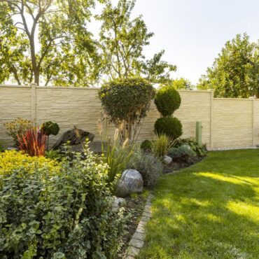 NOVÁ TRÓJA - DESKA ZÁKLADNÍ**