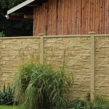 NOVÁ TRÓJA - DESKA ZÁKLADNÍ**