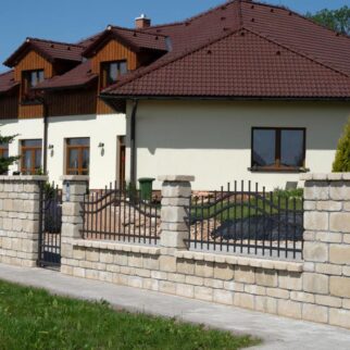 ZDICÍ BLOK HISTORY - ZÁKLADNÍ KÁMEN