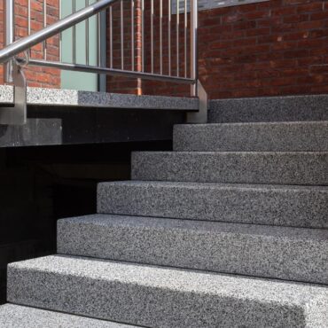 SCHODIŠŤOVÝ BLOK 60