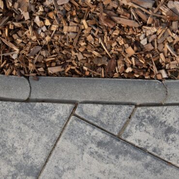 OBRUBNÍK ZÁHONOVÝ S KULATÝM ZÁMKEM 50 / 5 /20 PŮLKA