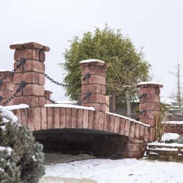 ZDICÍ BLOK HISTORY - ZÁKLADNÍ KÁMEN