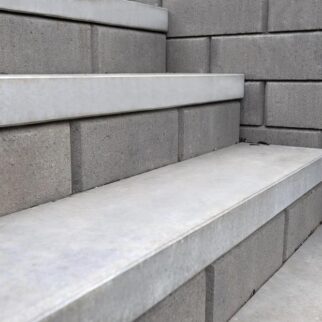 SCHODIŠŤOVÁ DESKA MODERN 1,5M