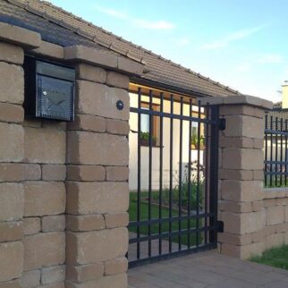 ZDICÍ BLOK HISTORY - ZÁKLADNÍ KÁMEN