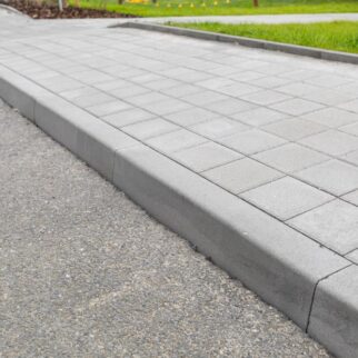 OBRUBNÍK SILNIČNÍ 100 / 15 / 25