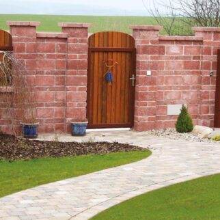 ZDICÍ BLOK HISTORY - ZÁKLADNÍ KÁMEN